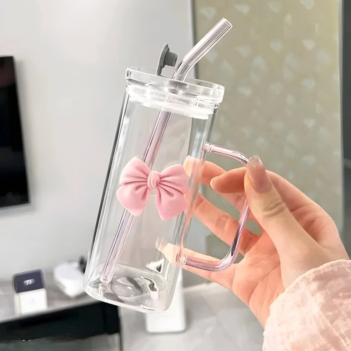 Coquette Pink Bow Glass Sipper Cup with Lid & Straw (400 ml)
